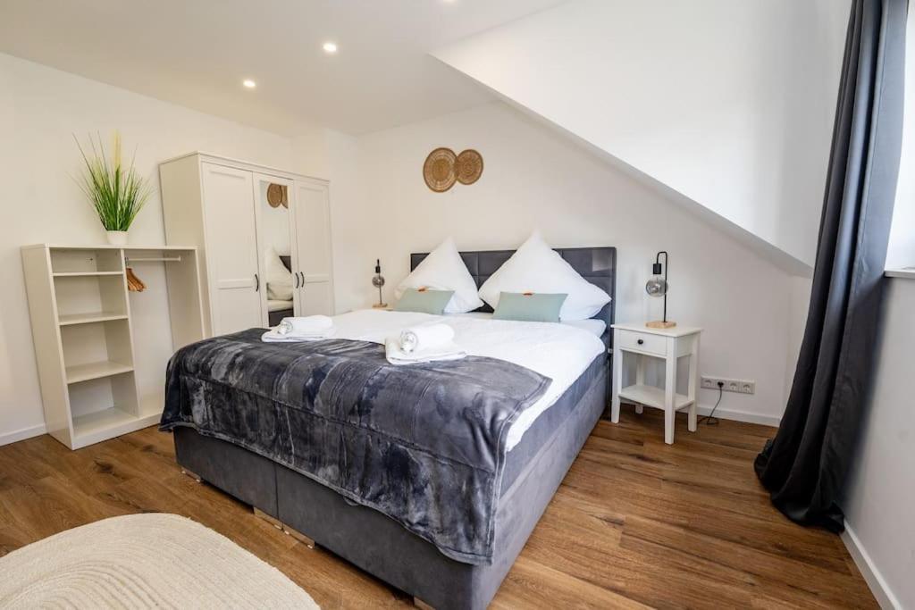 Moderne Maisonette Wohnung Im Fluesseviertel BRE المظهر الخارجي الصورة